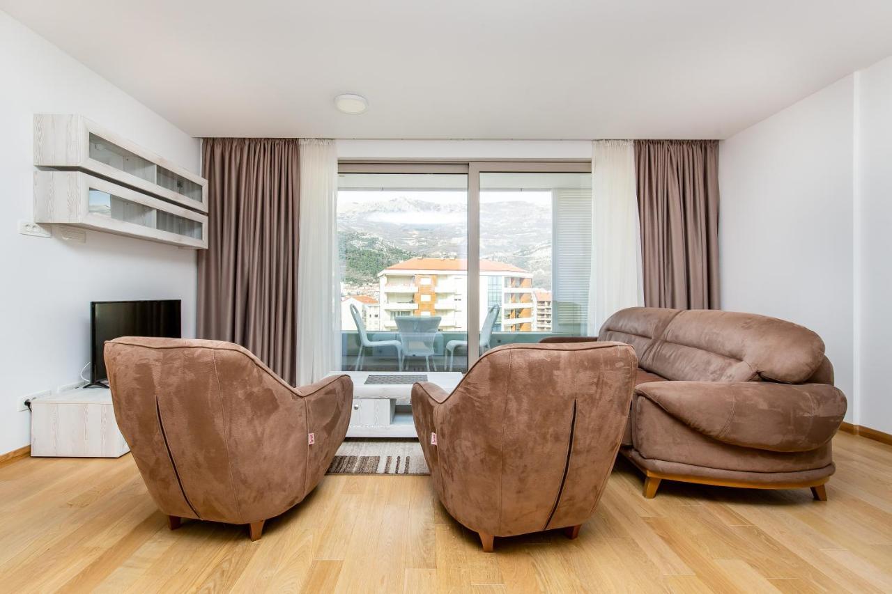 Apartment Lora In Budva