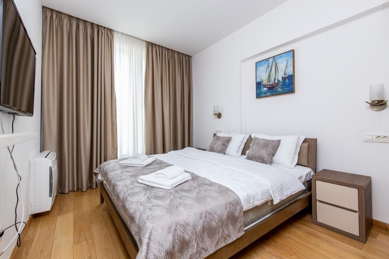 Apartment Lora In