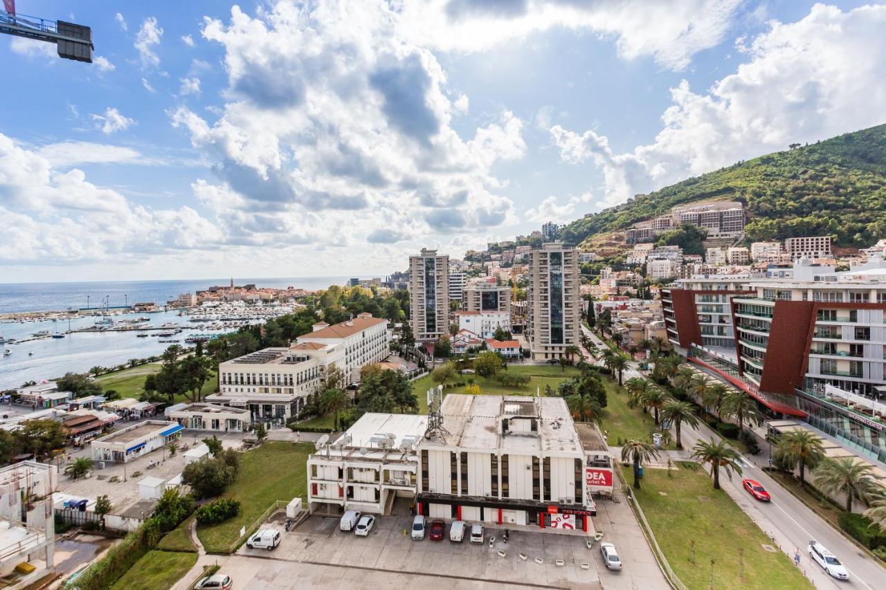 Lora In Apartament Budva